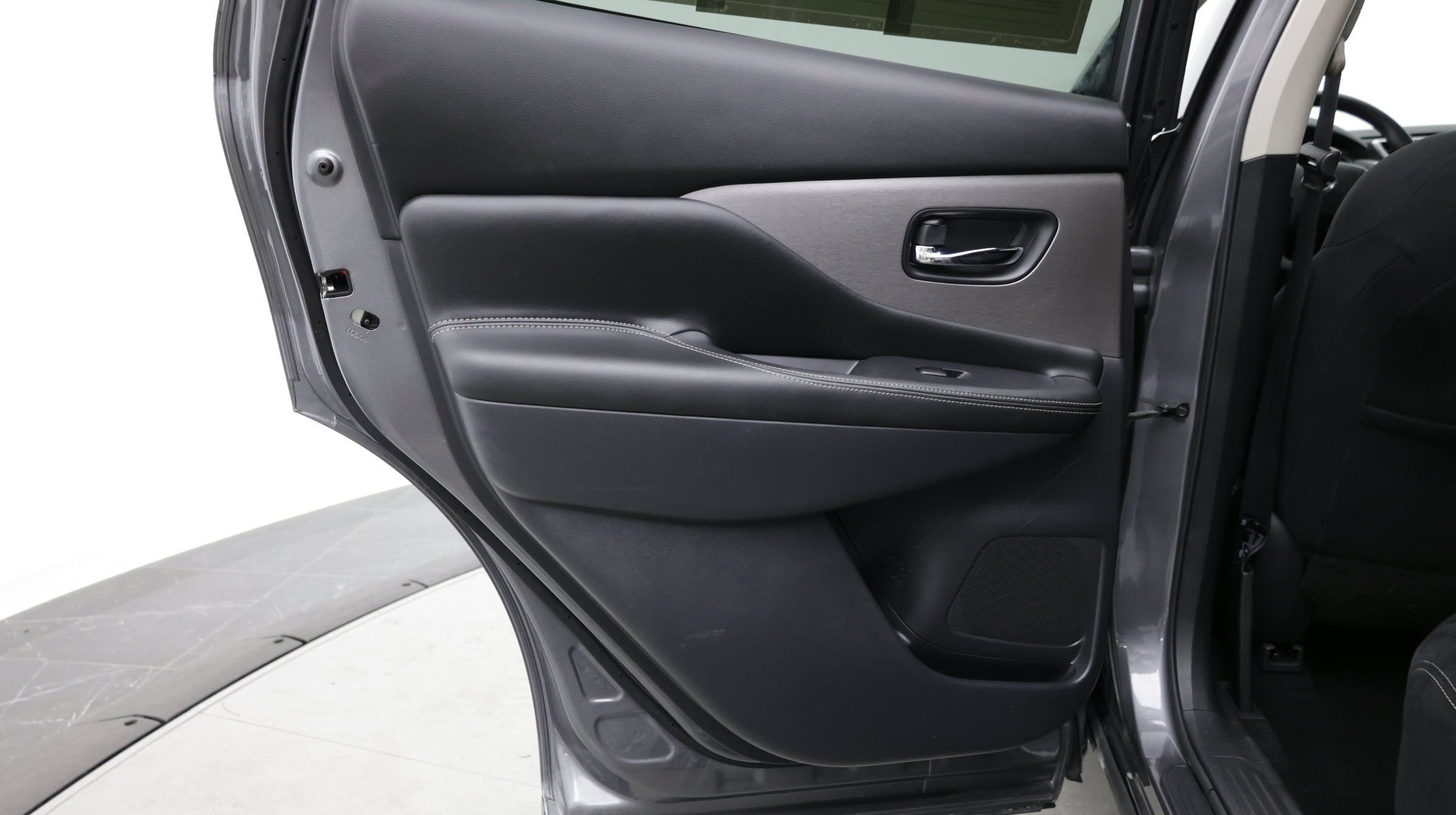 Used 2022 Nissan Murano S FWD image 26