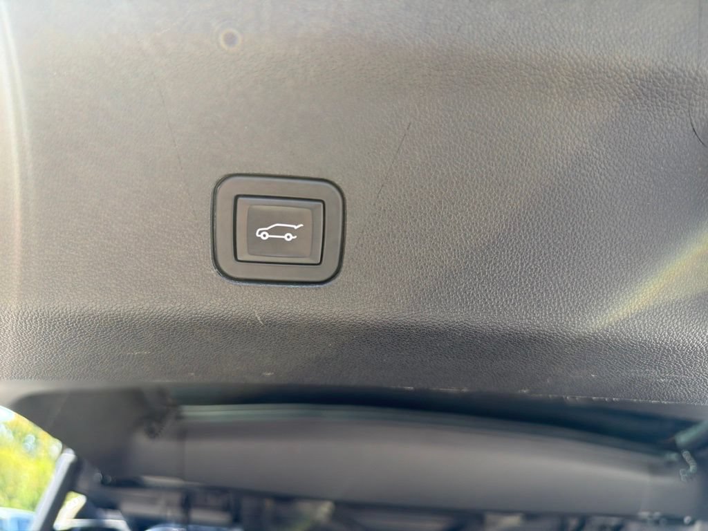 Used 2023 Chevrolet Tahoe LT RWD image 30