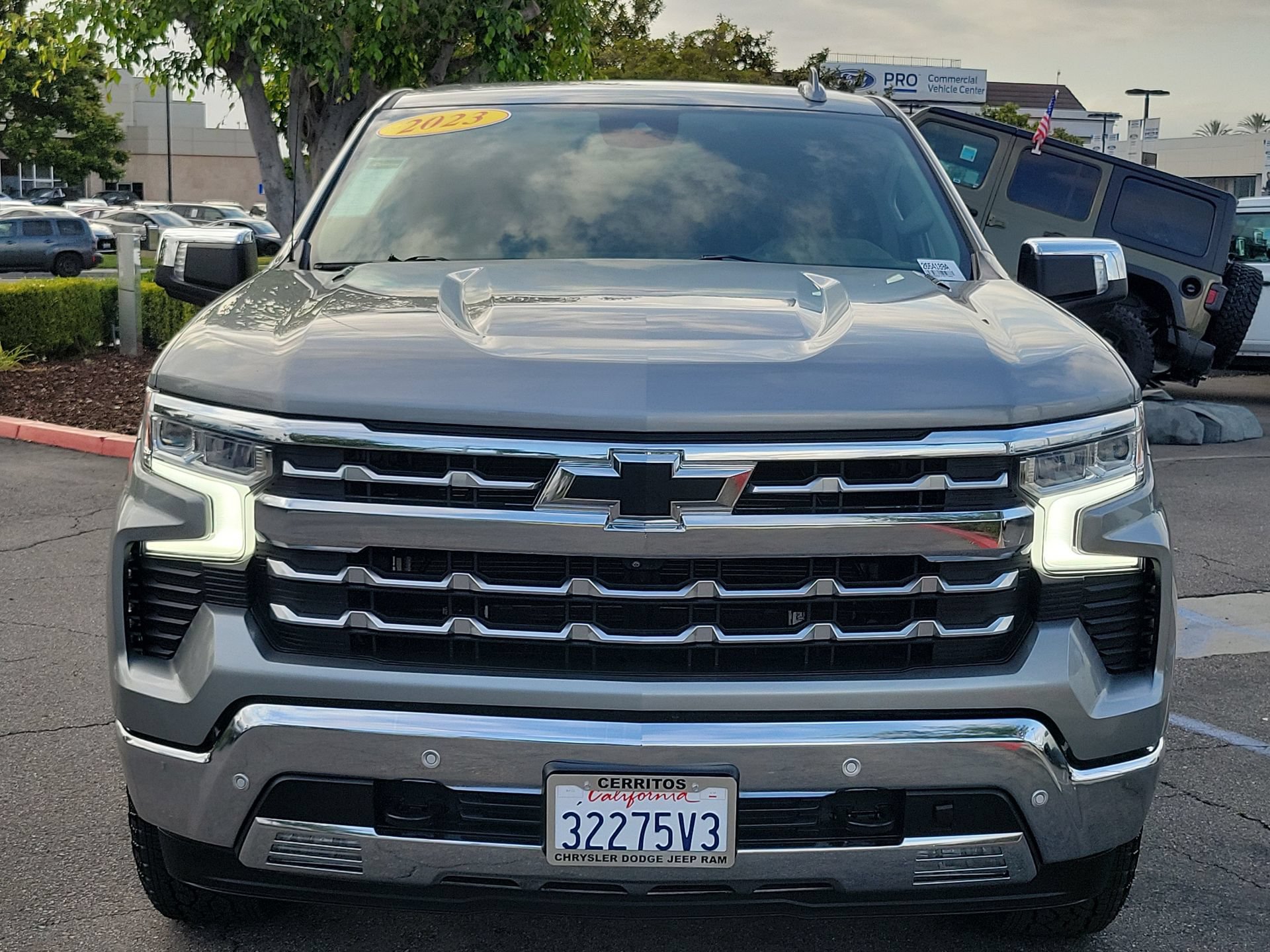 Used 2023 Chevrolet Silverado 1500 LTZ w/ Z71 Off-Road Package AWD/4WD image 6