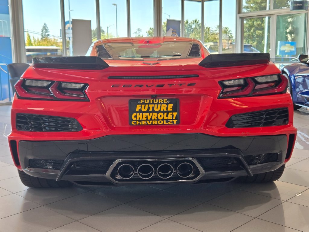 New 2027 Chevrolet Corvette Z06 RWD image 5