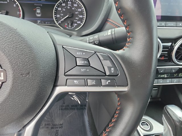 Used 2025 Nissan Sentra SR FWD image 22