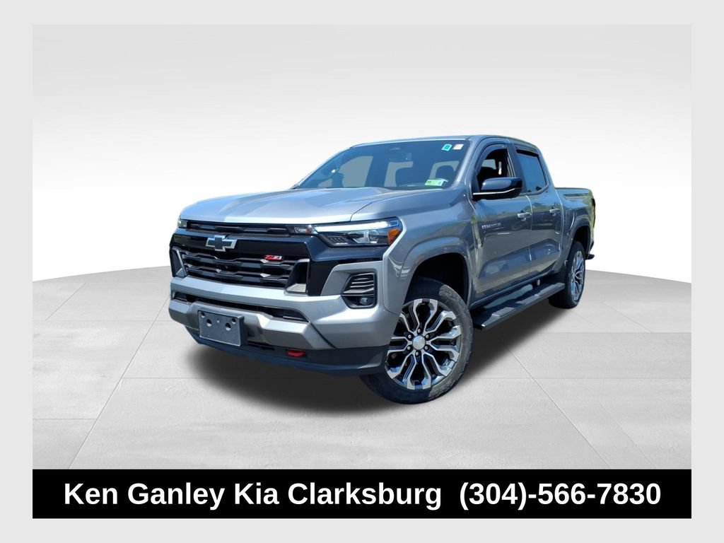 Used 2023 Chevrolet Colorado Z71 w/ Z71 Convenience Package 2