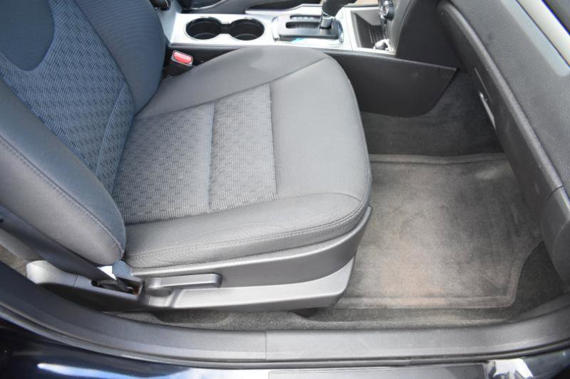 Used 2012 Ford Fusion SE FWD image 13