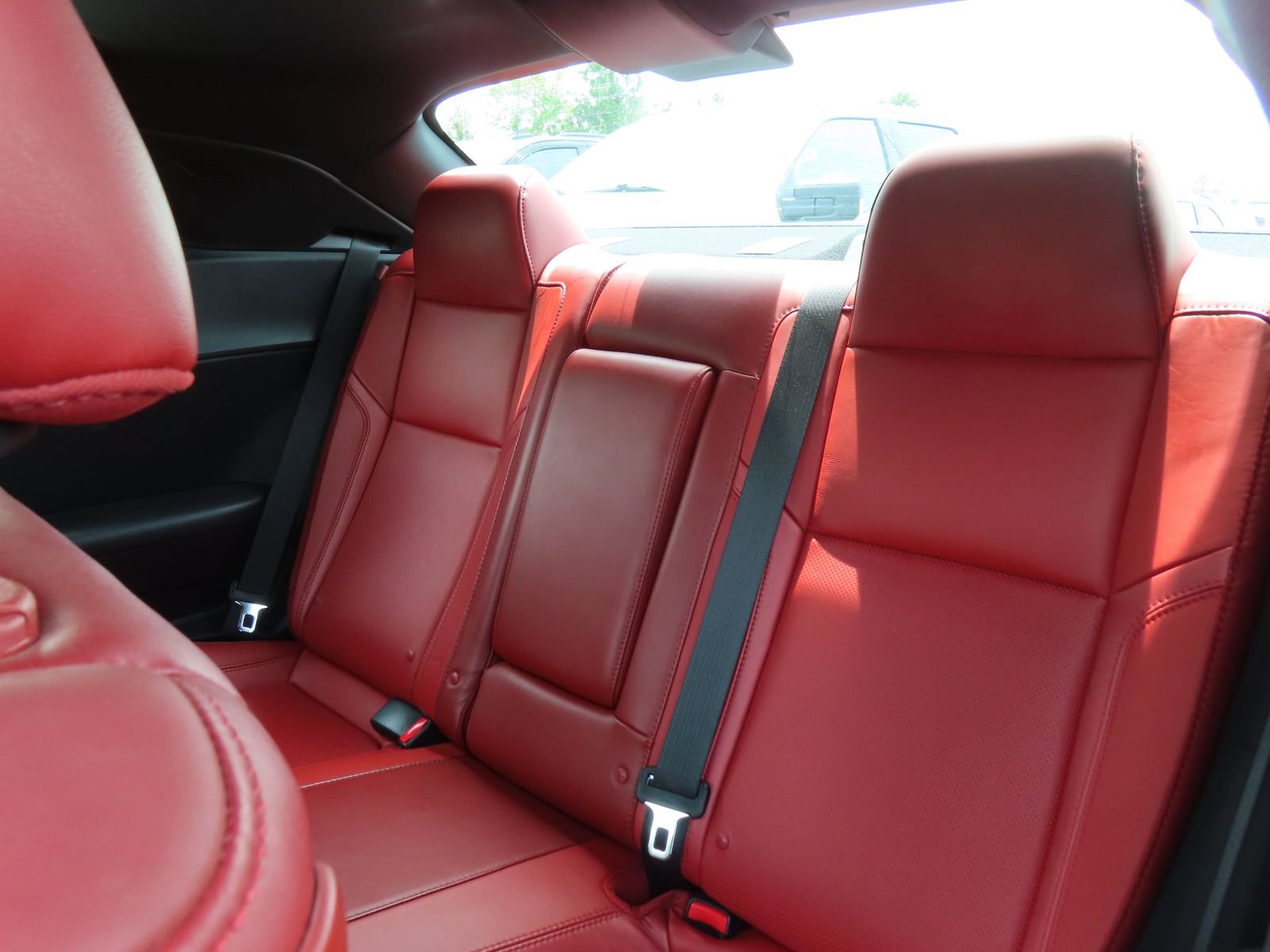Used 2018 Dodge Challenger GT w/ Driver Convenience Group AWD/4WD image 27