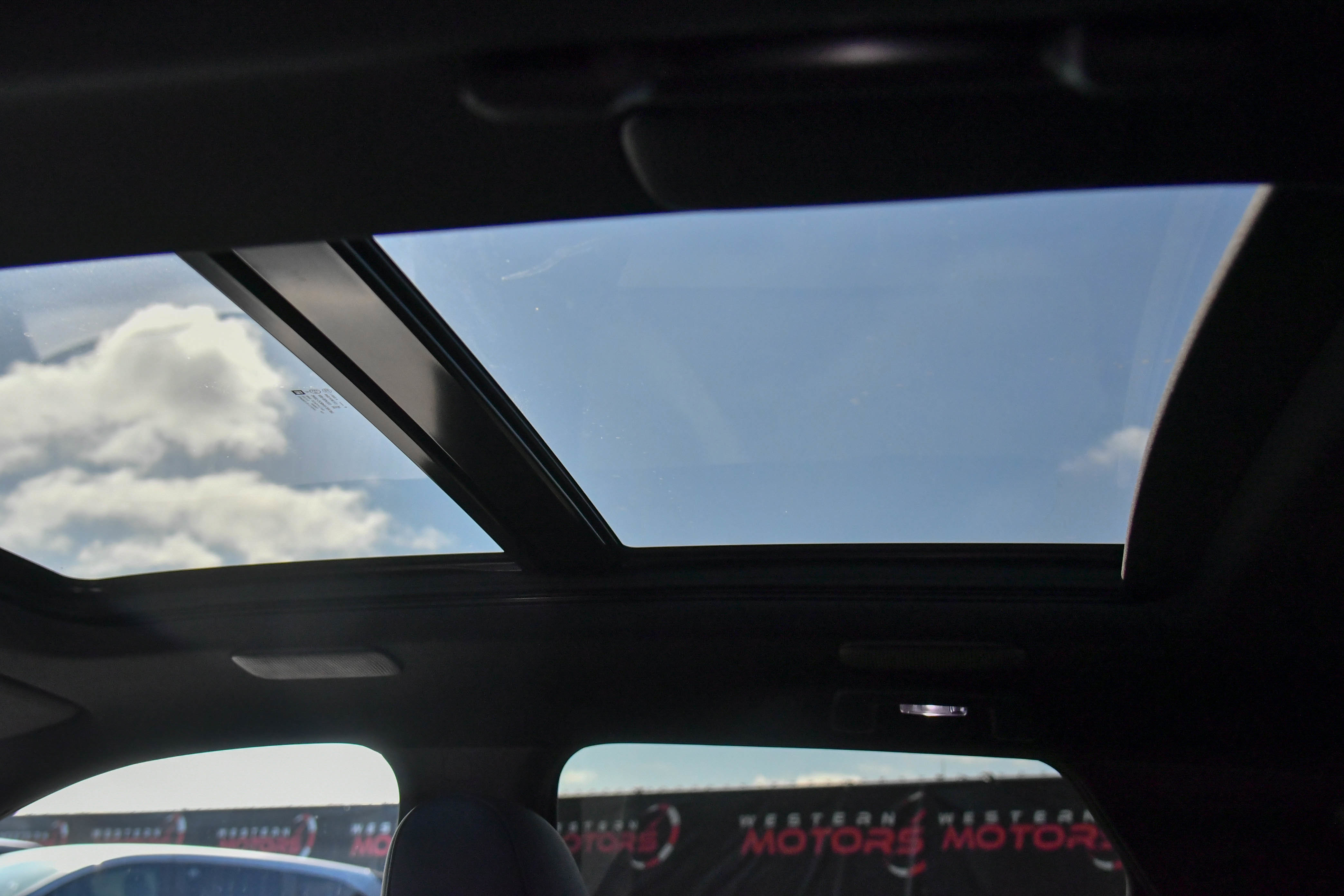 Used 2024 Acura ZDX A-Spec image 39