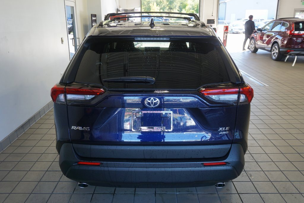 New 2025 Toyota RAV4 XLE image 19