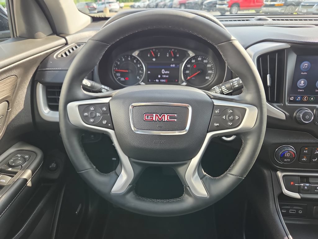 Certified 2024 GMC Terrain SLT w/ Infotainment Package II AWD/4WD image 13