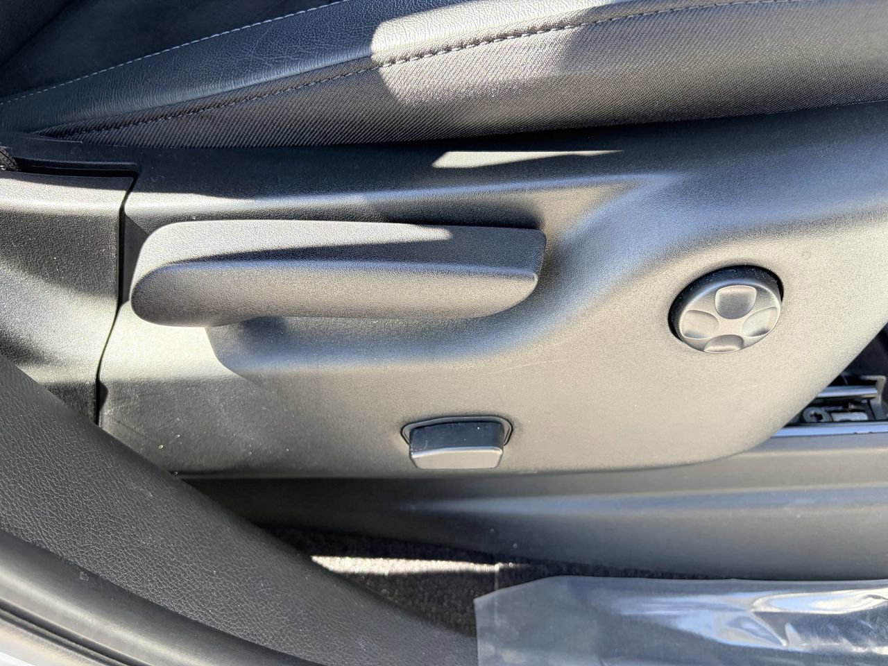 Used 2022 Dodge Durango GT image 11