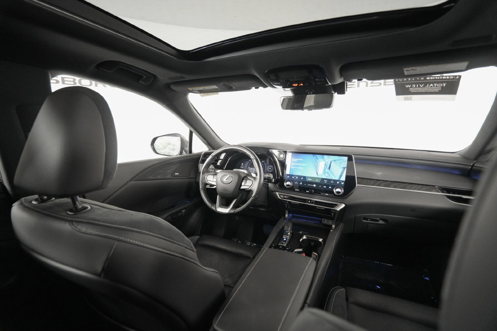 Certified 2025 Lexus RX 450h AWD w/ Convenience Package image 16