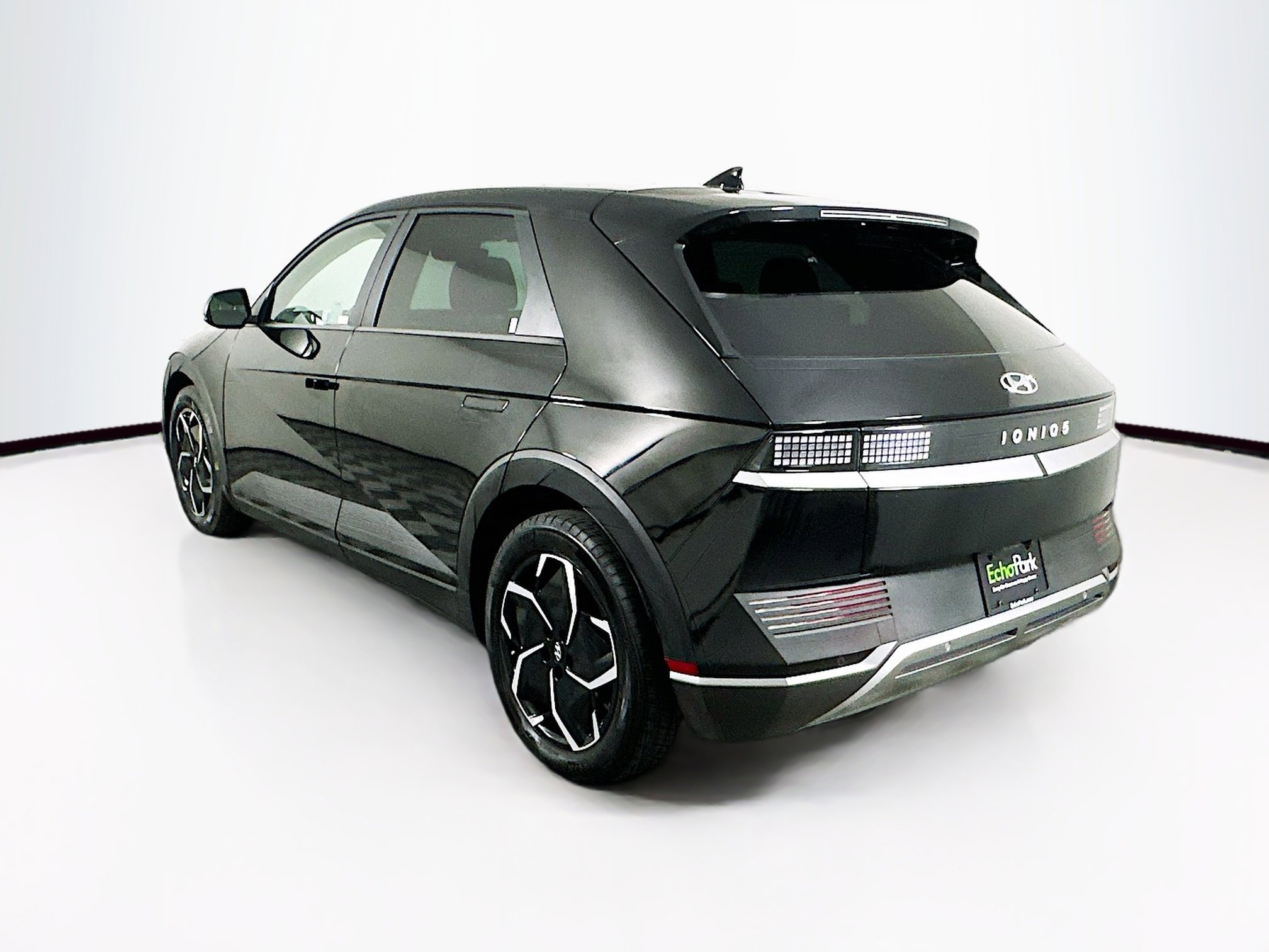 Used 2024 Hyundai Ioniq 5 SEL RWD image 5