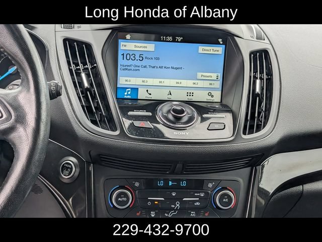 Used 2019 Ford Escape Titanium AWD/4WD image 18