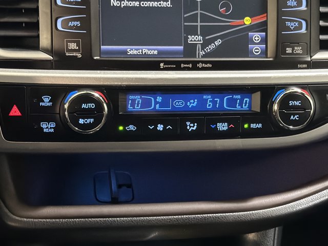 Used 2019 Toyota Highlander Limited w/ Protection Package #3 AWD/4WD image 33