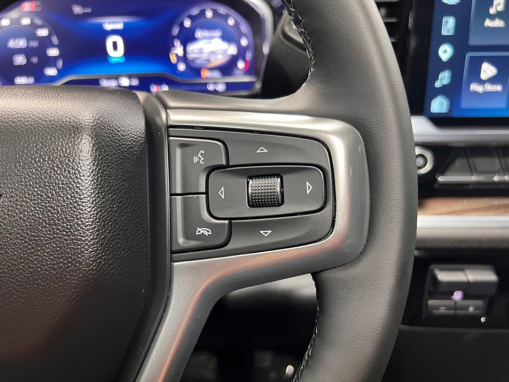 Used 2025 Chevrolet Silverado 1500 LT image 11