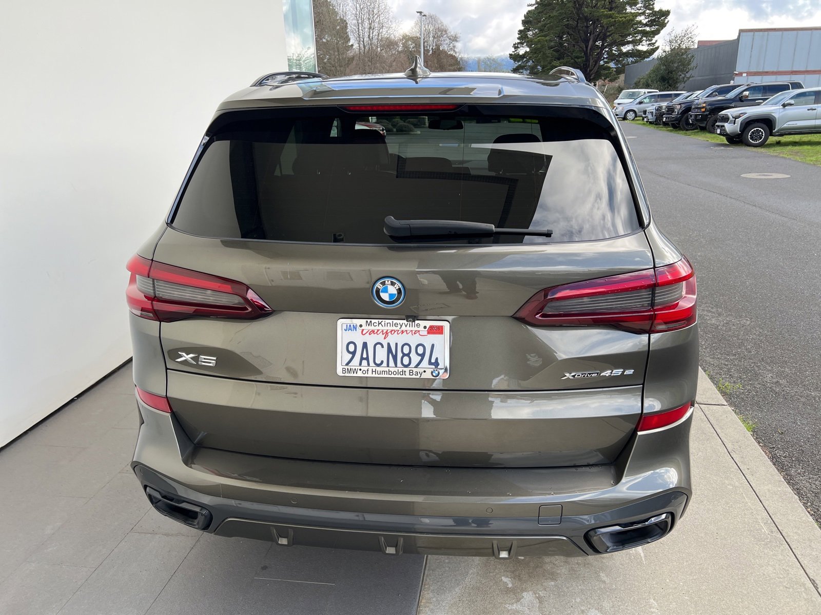 Used 2022 BMW X5 xDrive45e w/ M Sport Package image 5