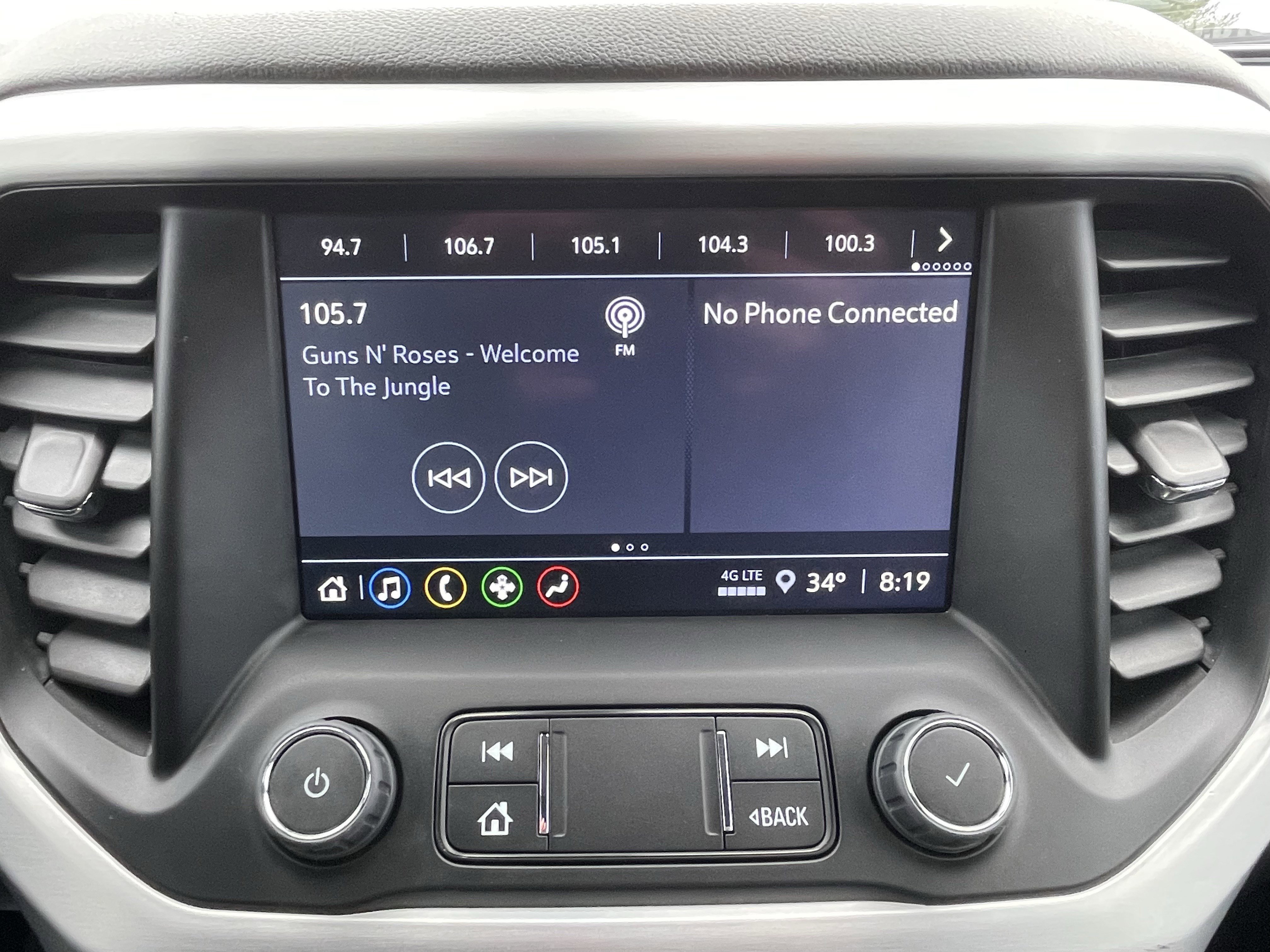 Used 2023 GMC Acadia SLE w/ Driver Convenience Package image 26