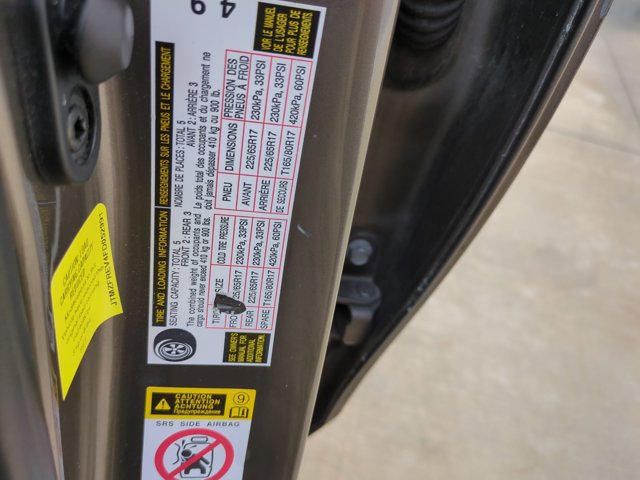 Used 2015 Toyota RAV4 LE image 14