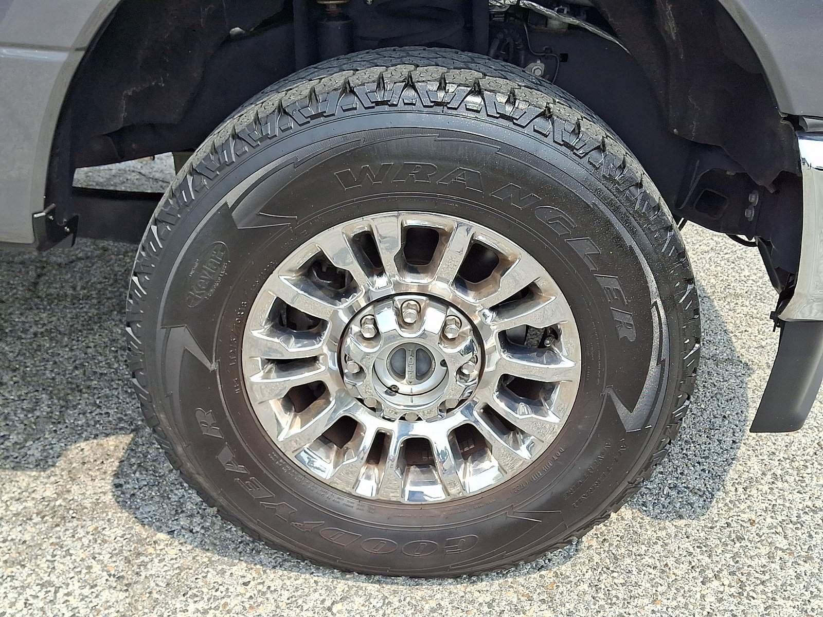 Certified 2022 Ford F350 XLT w/ XLT Premium Package AWD/4WD image 11