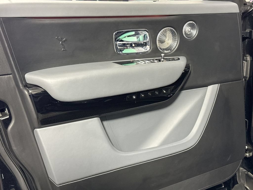 Used 2020 Rolls-Royce Cullinan AWD/4WD image 24