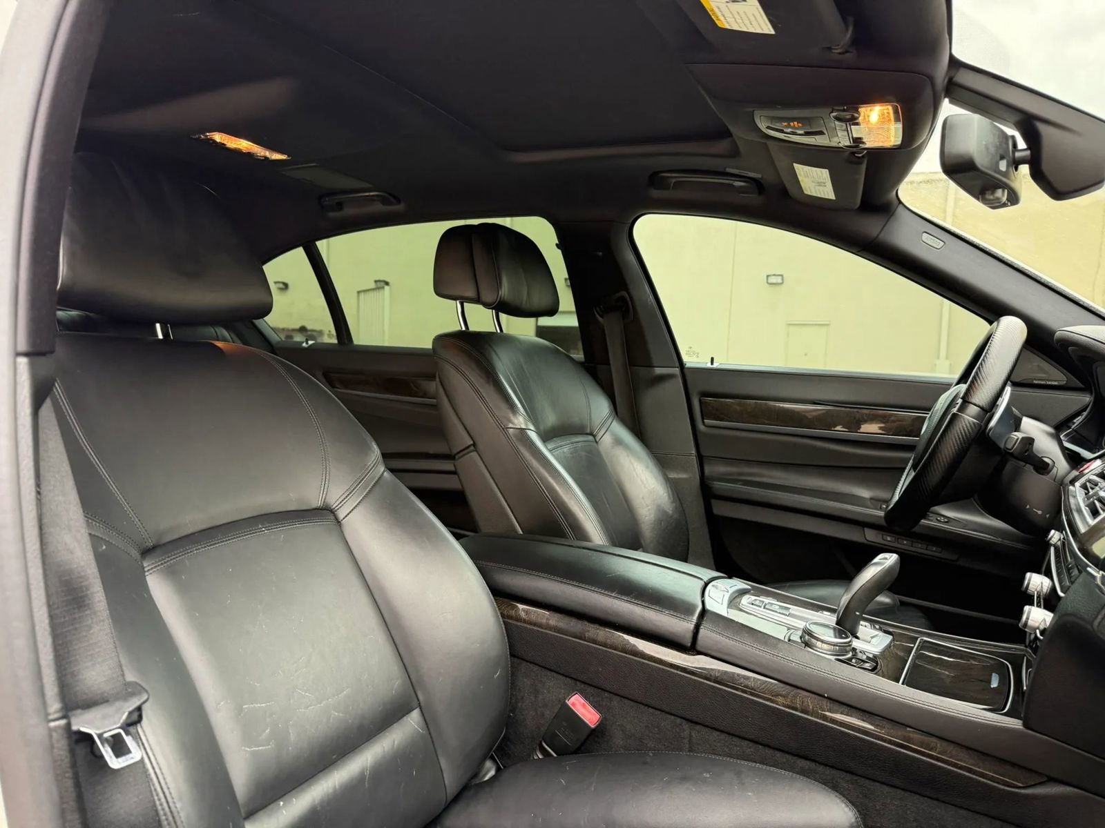 Used 2014 BMW 750Li image 17