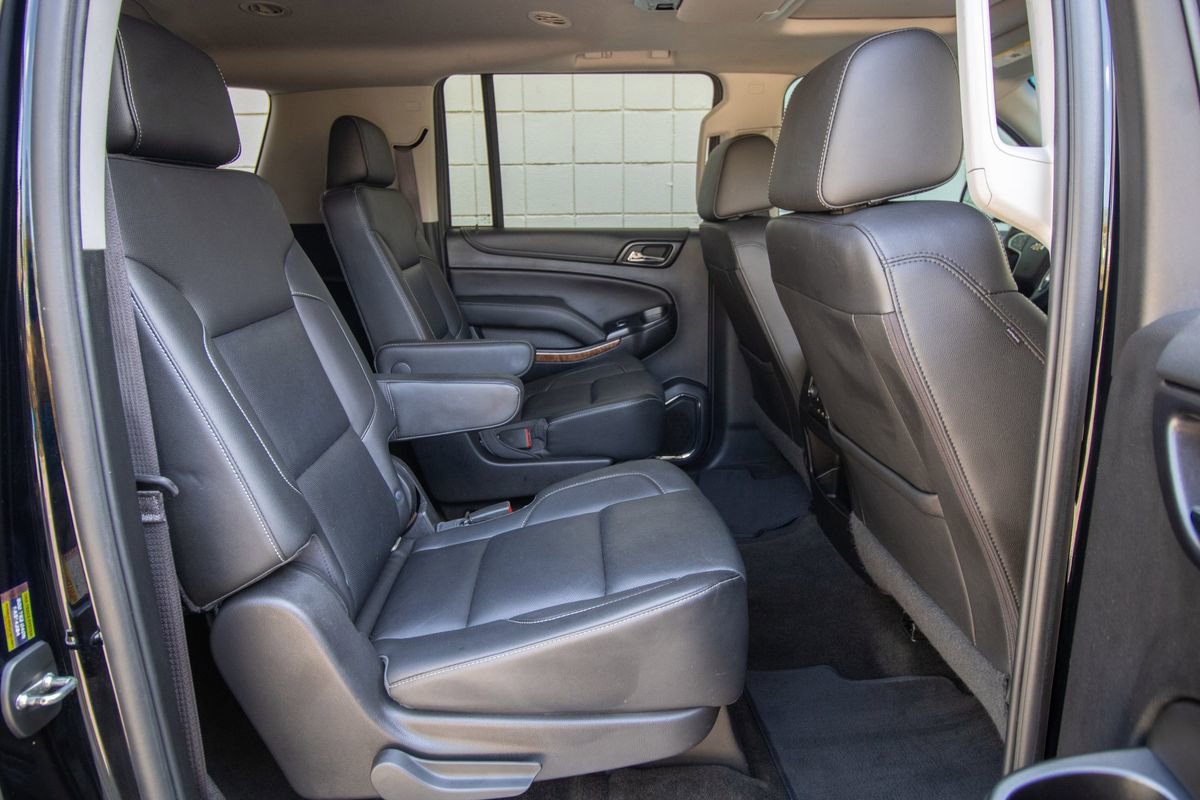 Used 2017 Chevrolet Suburban Premier AWD/4WD image 23