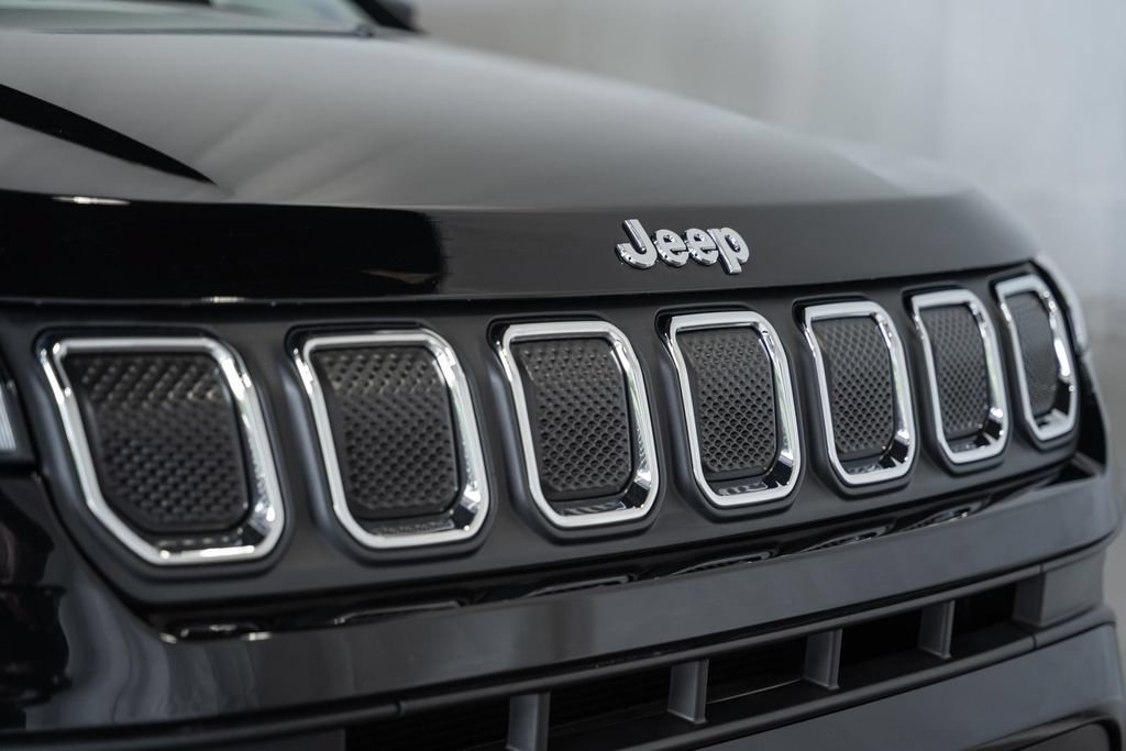 Certified 2022 Jeep Compass Latitude AWD/4WD image 11