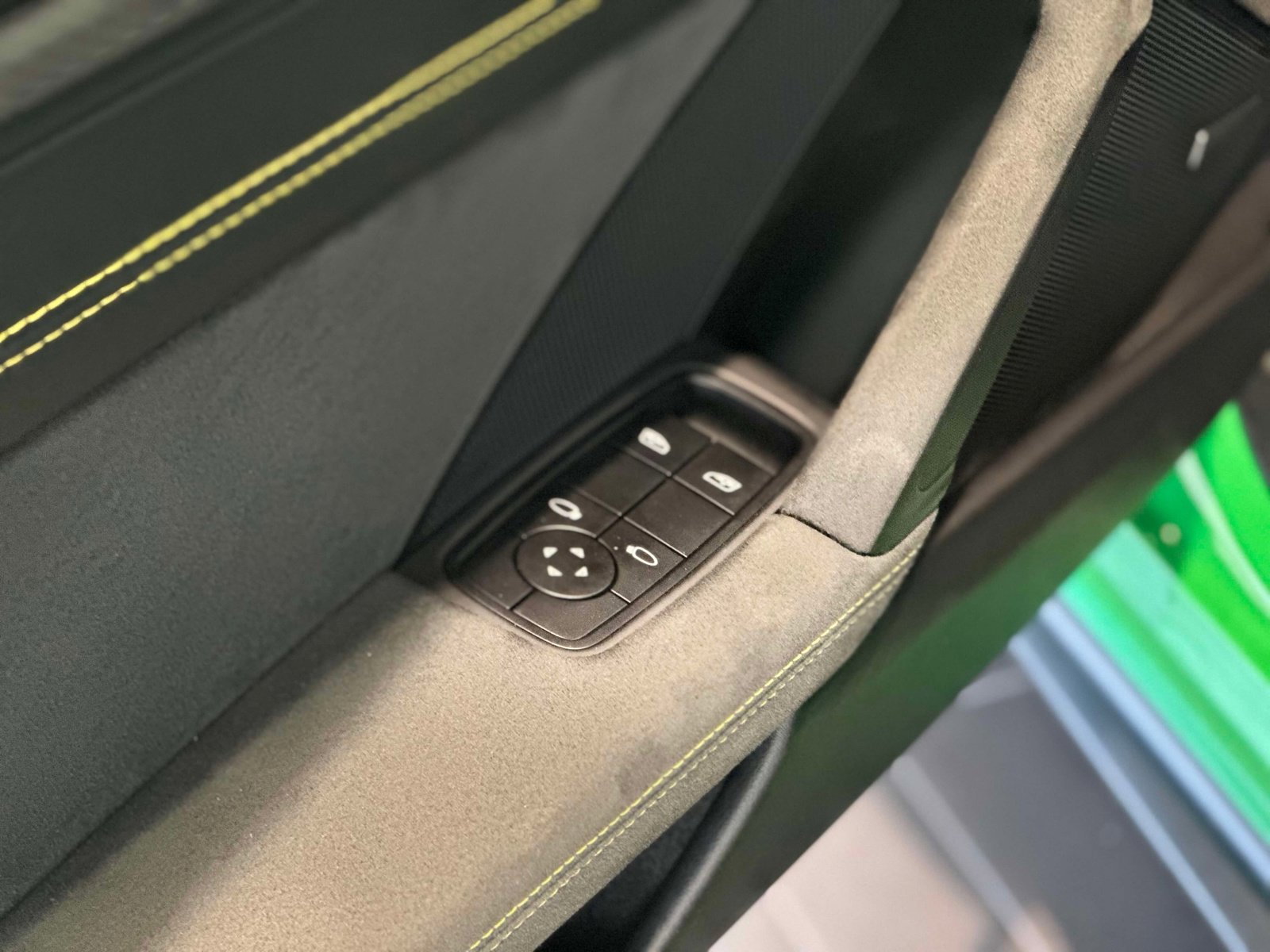 Certified 2022 Porsche 911 GT3 image 14