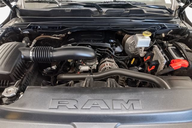 Used 2022 RAM 1500 Big Horn AWD/4WD image 3