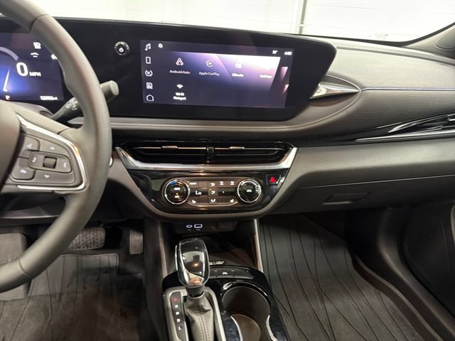 Used 2025 Buick Envista Sport Touring w/ Convenience I Package FWD image 18