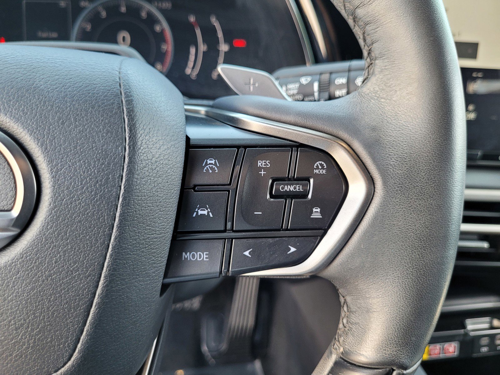 Used 2023 Lexus RX 350 Premium w/ Accessory Package (Z1) FWD image 23