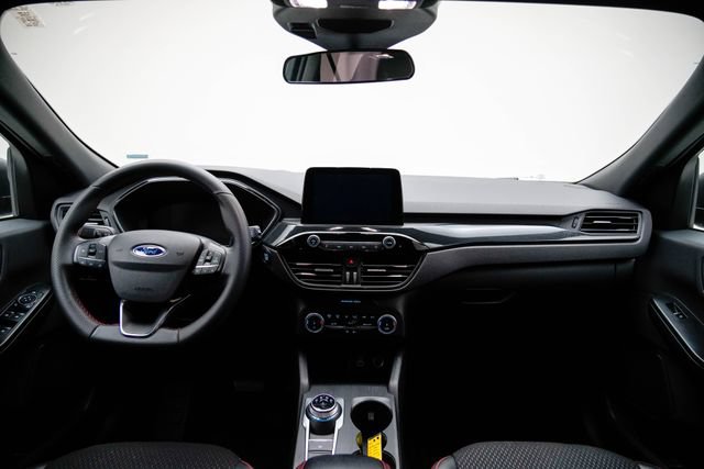 Used 2025 Ford Escape ST-Line FWD image 27