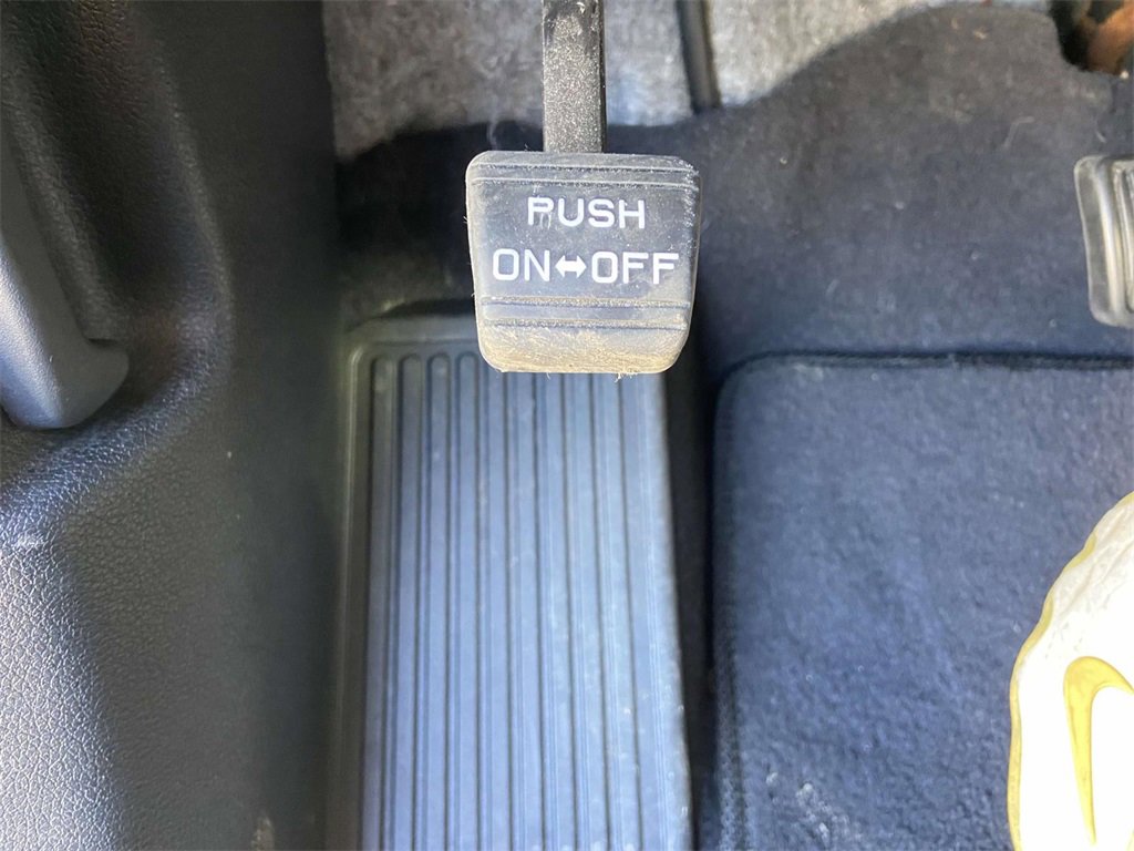 Used 2019 Kia Sorento LX w/ LX Convenience Package image 27