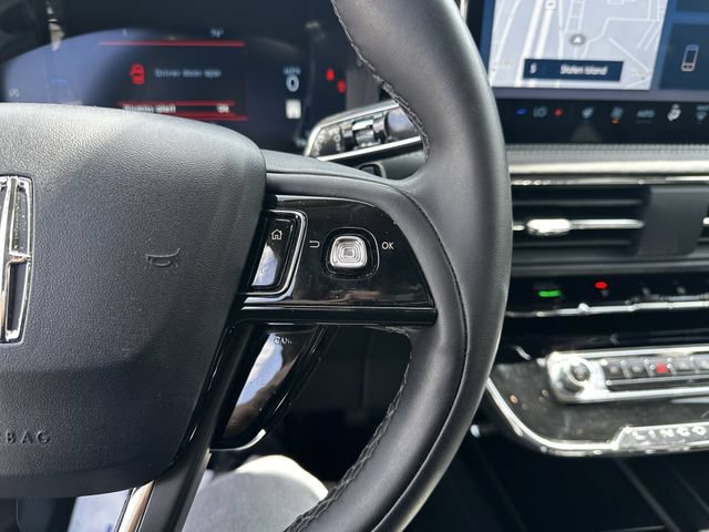 Certified 2023 Lincoln Corsair AWD w/ Equipment Group 101A image 29