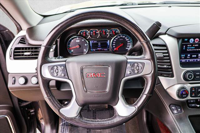 Used 2018 GMC Yukon SLT w/ Premium Edition AWD/4WD image 13