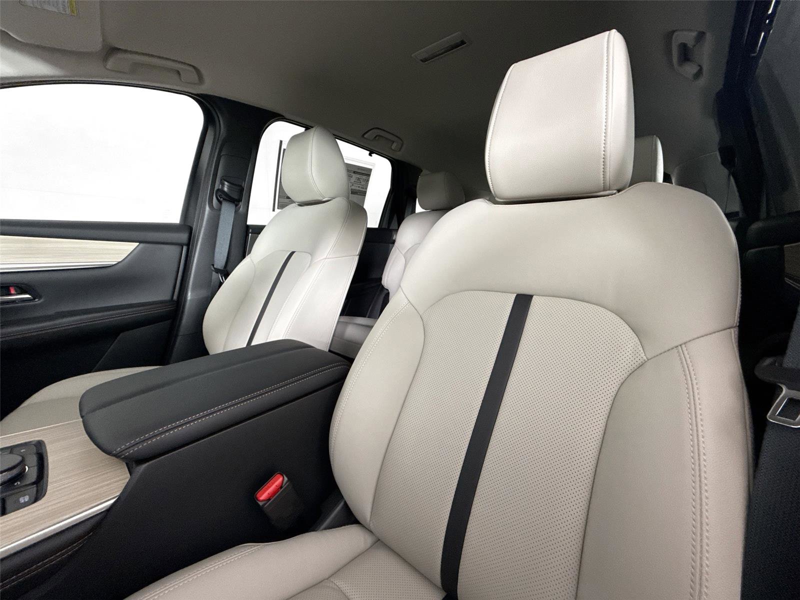New 2026 MAZDA CX-70 SC AWD/4WD image 3