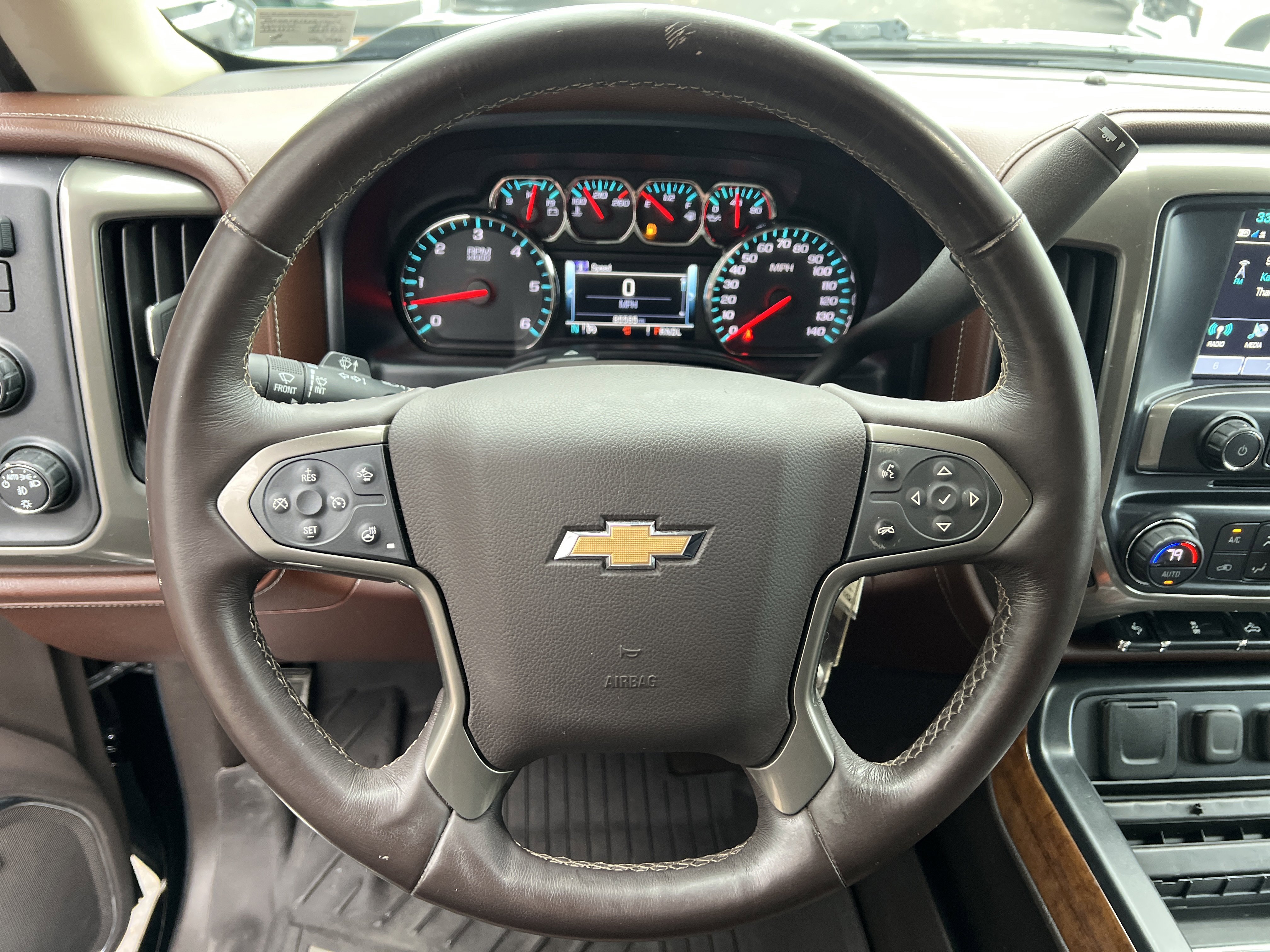 Used 2018 Chevrolet Silverado 1500 High Country image 18