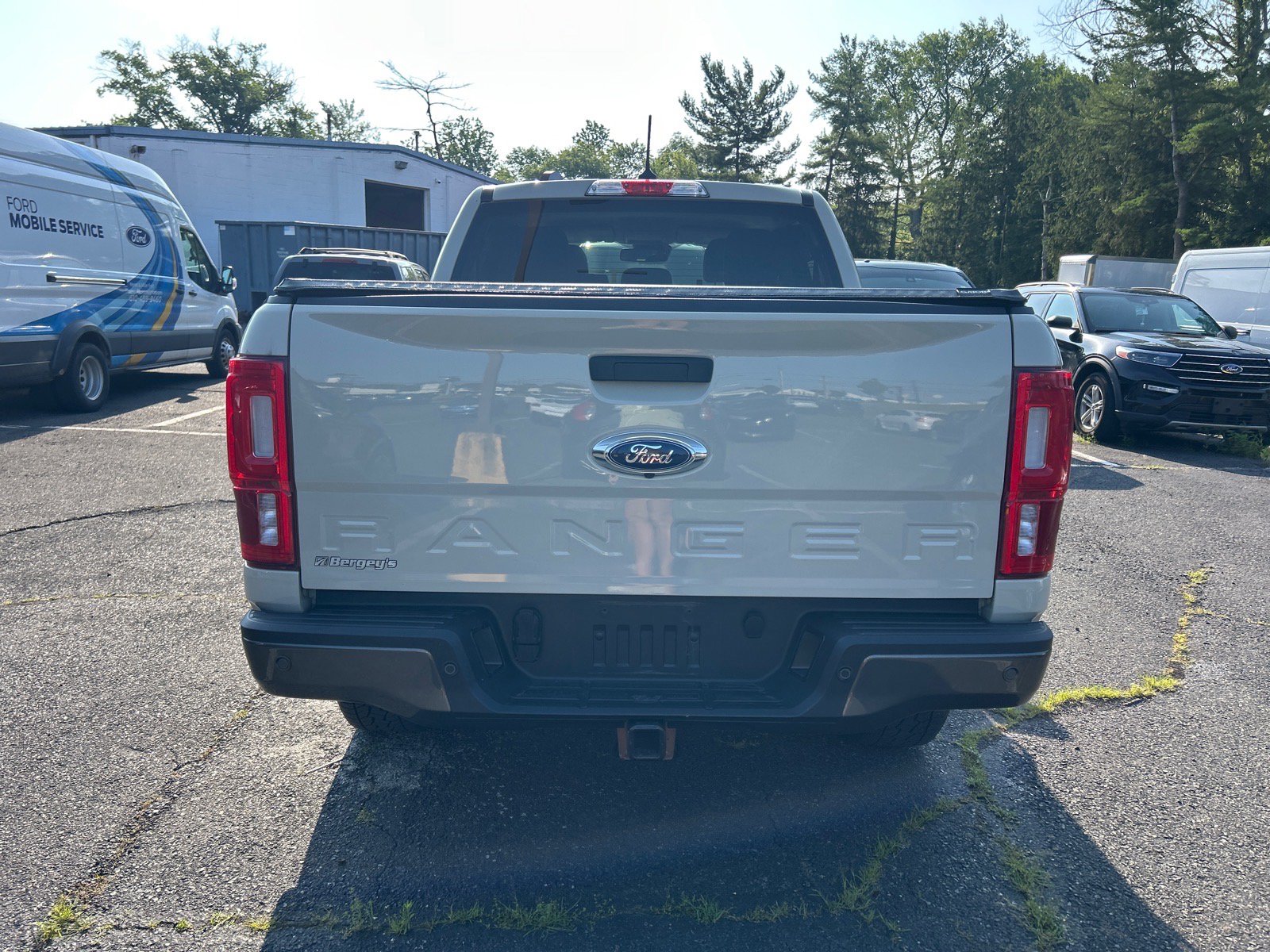 Used 2022 Ford Ranger XLT w/ Equipment Group 301A Mid AWD/4WD image 6