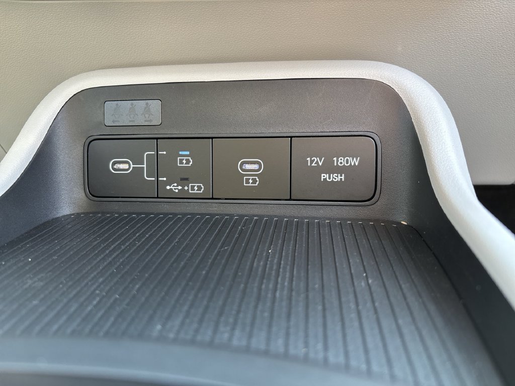Used 2026 Hyundai Kona SE FWD image 21