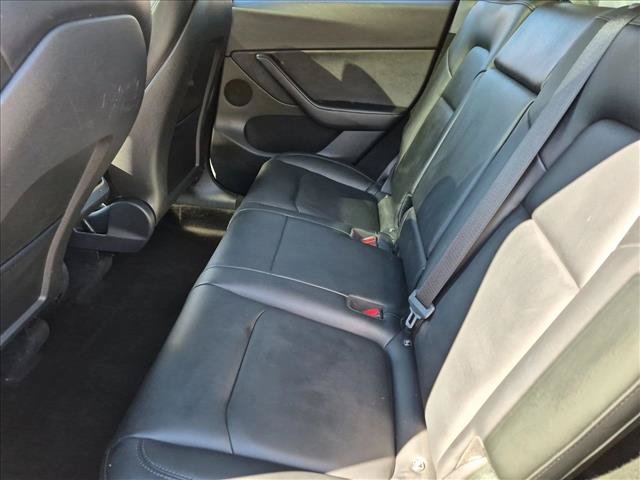 Used 2022 Tesla Model Y Long Range AWD/4WD image 19