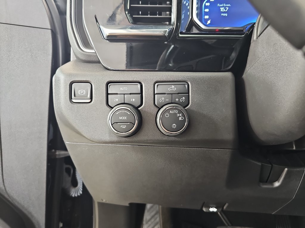 Certified 2024 Chevrolet Silverado 1500 LT AWD/4WD image 31