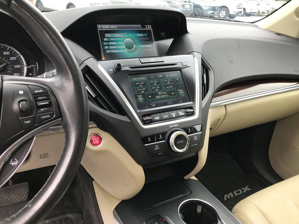 Used 2016 Acura MDX w/ Technology Package AWD/4WD image 18