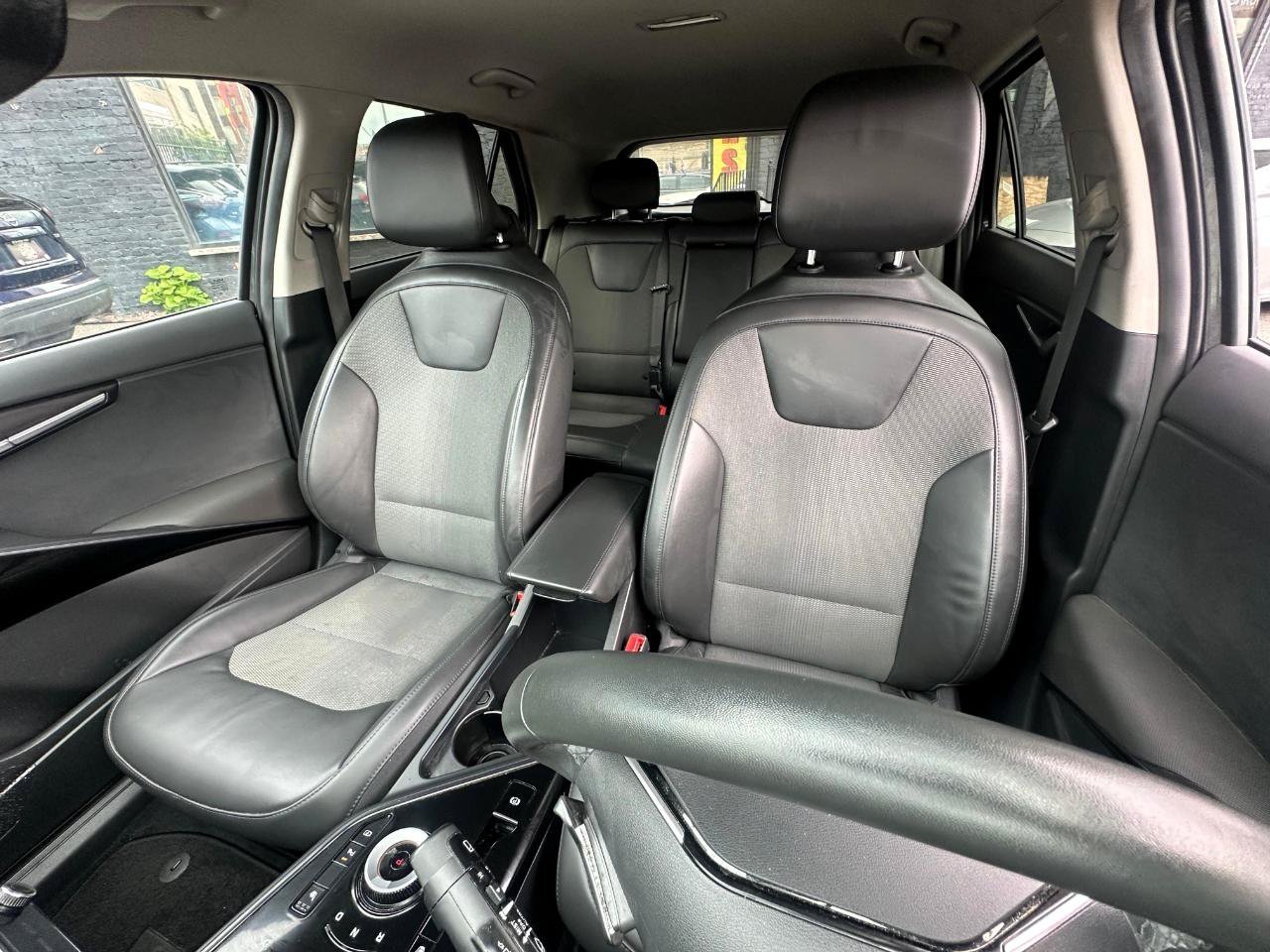 Used 2023 Kia Niro Wind FWD image 22