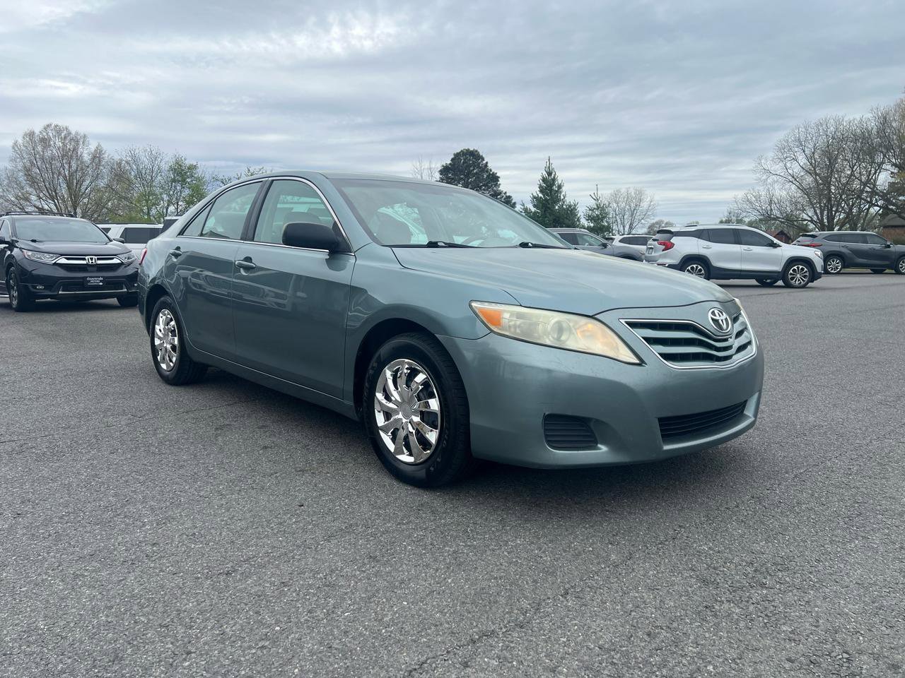Used 2011 Toyota Camry LE image 7