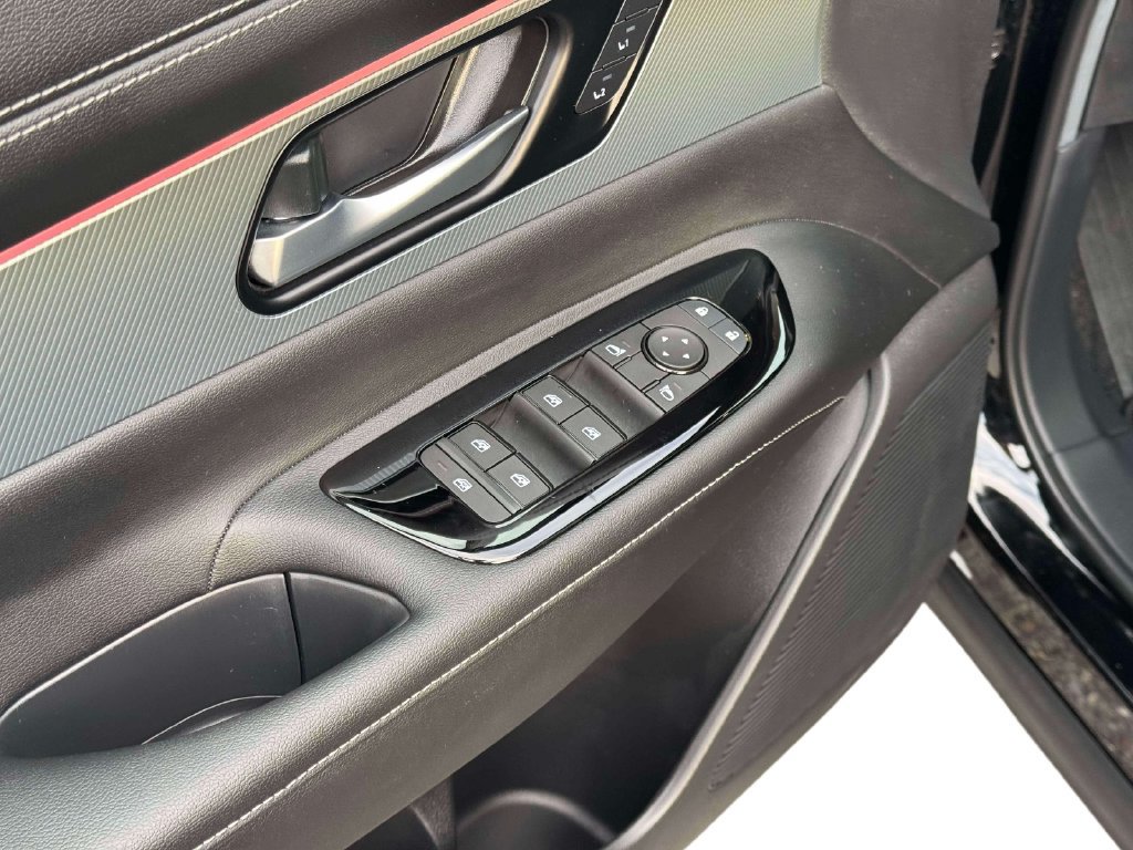 Certified 2026 Nissan Murano SL AWD/4WD image 18