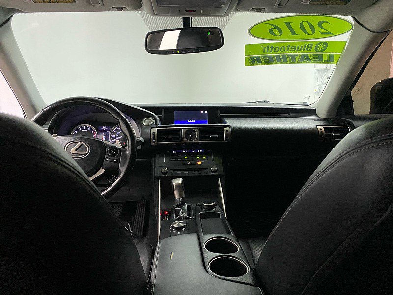 Used 2016 Lexus IS 200t image 28