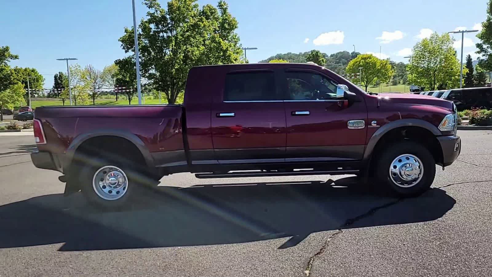 Used 2018 RAM 3500 Laramie Longhorn w/ Convenience Group AWD/4WD image 9