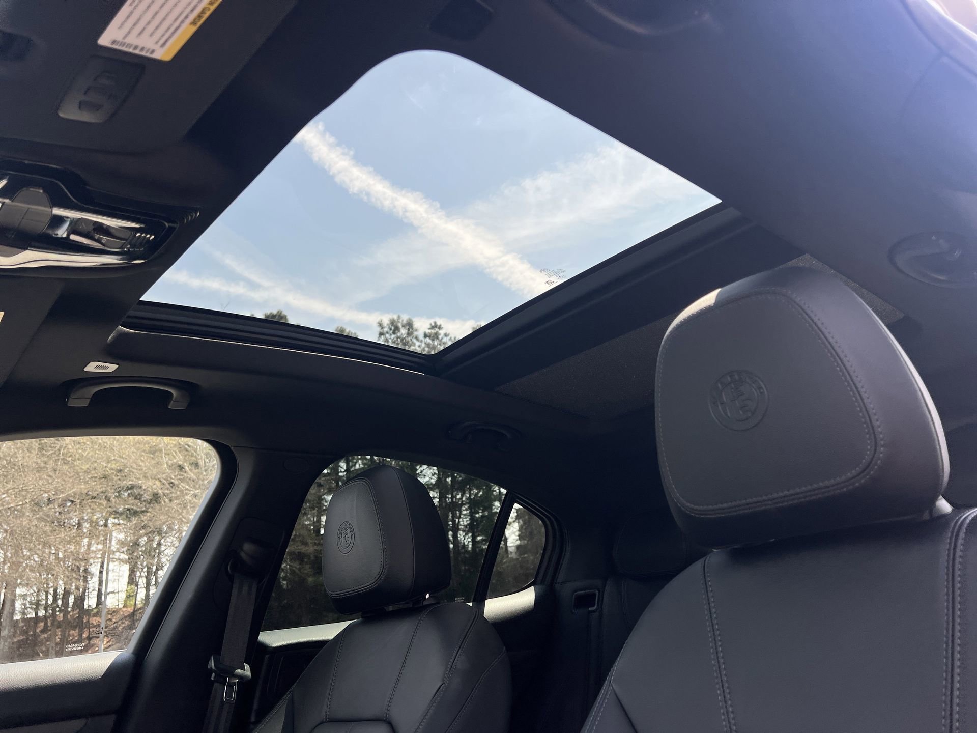 Used 2023 Alfa Romeo Stelvio Ti image 13