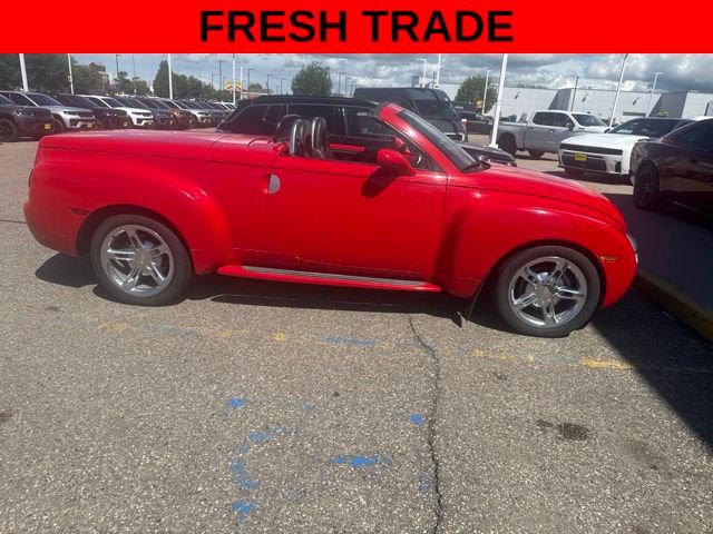 Used 2005 Chevrolet SSR w/ Preferred Equipment Group RWD image 2