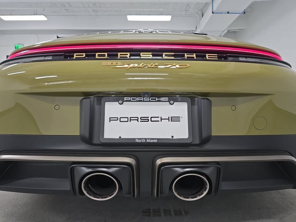 New 2026 Porsche 911 GTS RWD image 32