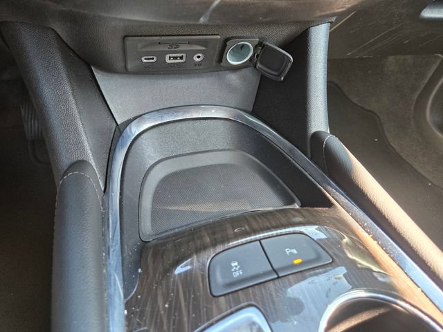 Used 2024 Chevrolet Malibu LT FWD image 22