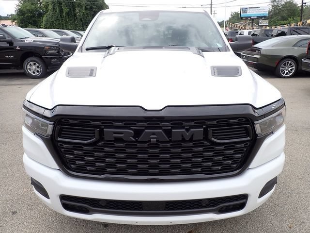 New 2026 RAM 1500 Express AWD/4WD image 11